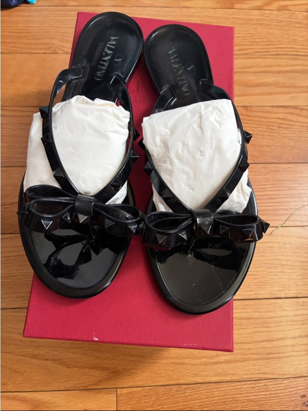 Valentino Garavani Black Rockstud Bow Jelly Slide Sandals